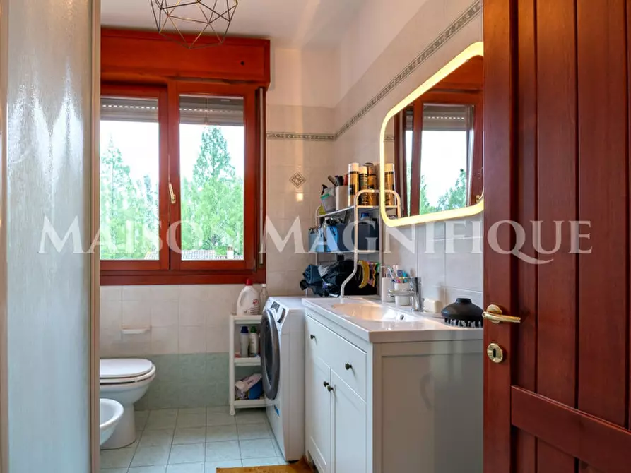 Immagine 7 di Appartamento in vendita  in Via Piazza Vittorio Veneto 121 a Mesola