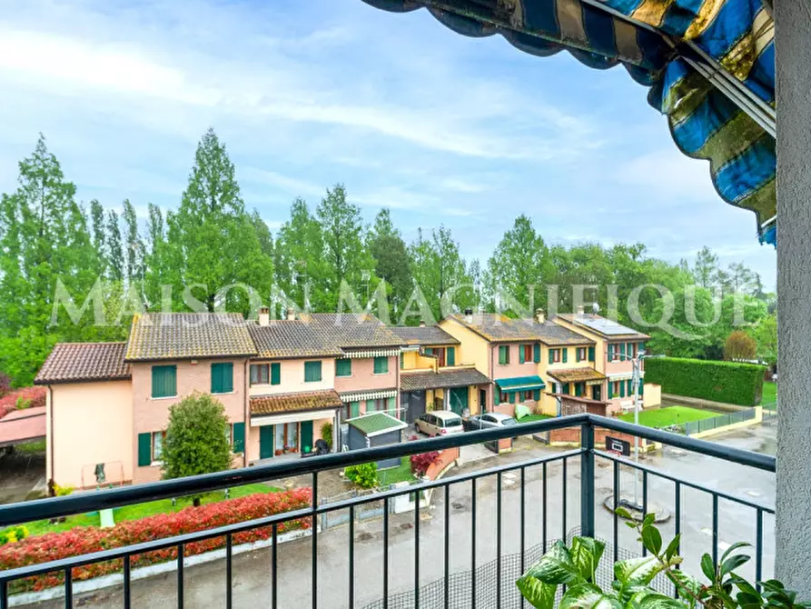 Immagine 14 di Appartamento in vendita  in Via Piazza Vittorio Veneto 121 a Mesola