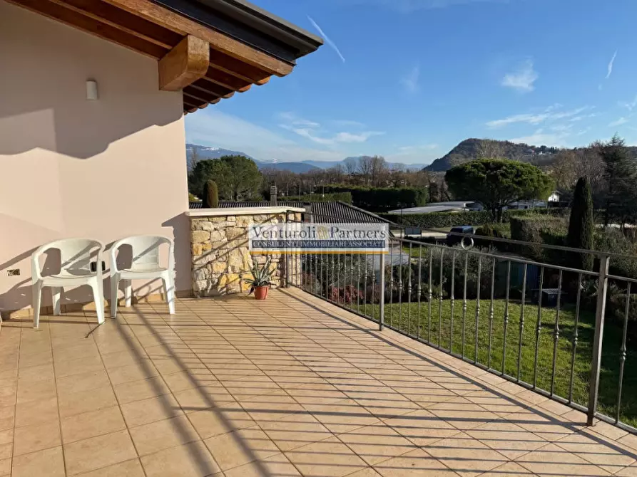 Immagine 7 di Villa in vendita  in Via Pieve Vecchia a Manerba Del Garda