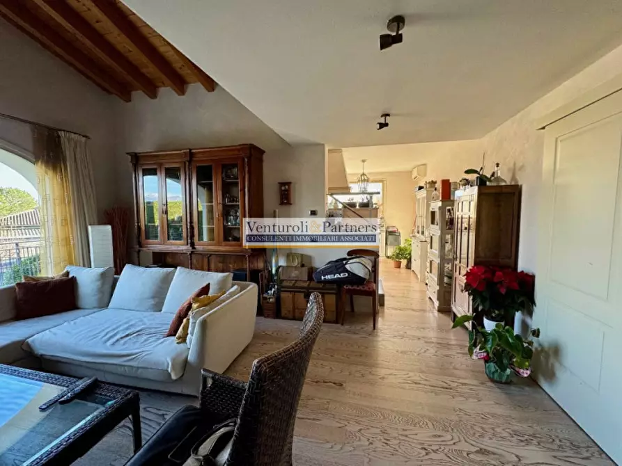 Immagine 11 di Villa in vendita  in Via Pieve Vecchia a Manerba Del Garda