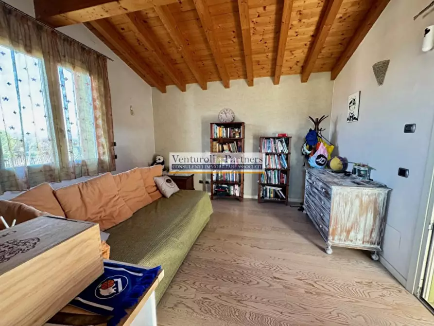Immagine 18 di Villa in vendita  in Via Pieve Vecchia a Manerba Del Garda