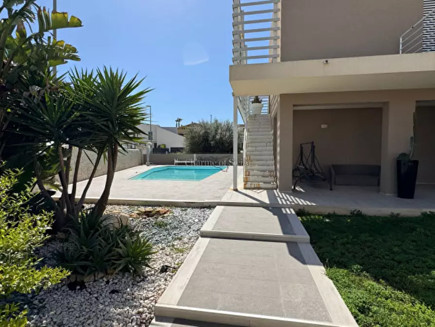 Immagine 22 di Villa in vendita  a Pozzallo
