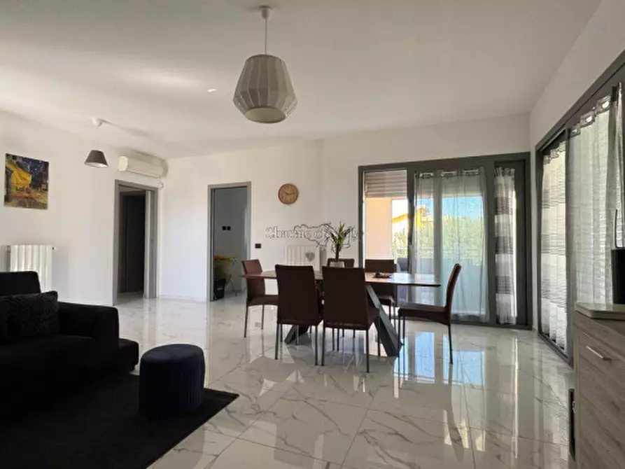 Immagine 39 di Villa in vendita  a Pozzallo