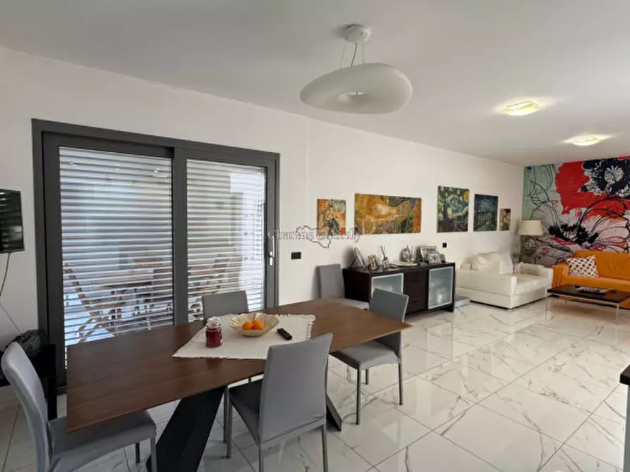 Immagine 54 di Villa in vendita  a Pozzallo