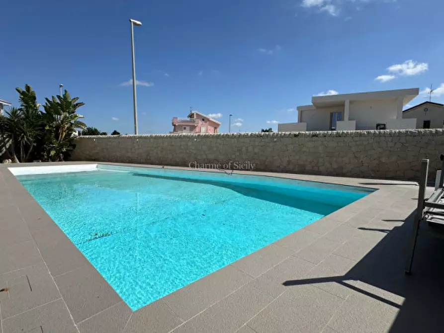 Immagine 66 di Villa in vendita  a Pozzallo