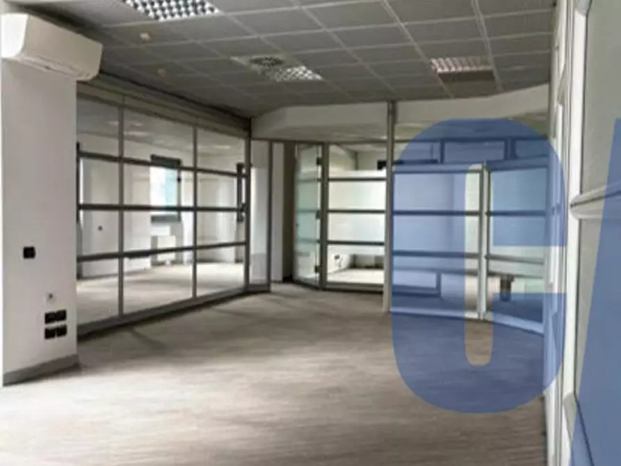 Immagine 4 di Ufficio in affitto  in VIA POLVANI a Milano