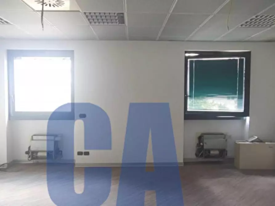 Immagine 13 di Ufficio in affitto  in VIA POLVANI a Milano