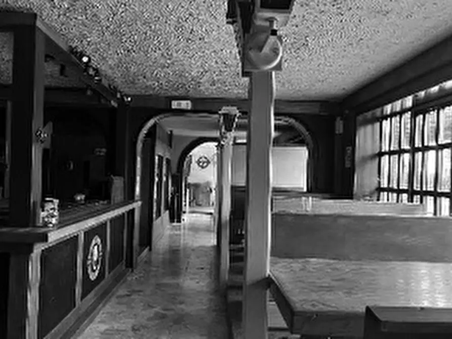 Immagine 6 di Palazzo in vendita  in VIA MADONNINA DI PRABIANO 11 a Villafranca Di Verona