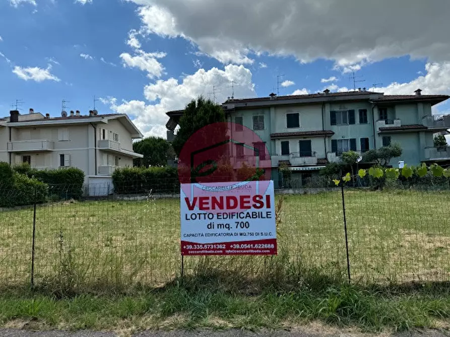 Immagine 1 di Terreno in vendita  a San Mauro Pascoli