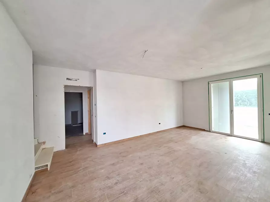 Immagine 5 di Casa trifamiliare in vendita  in Via Forni a Rovigo