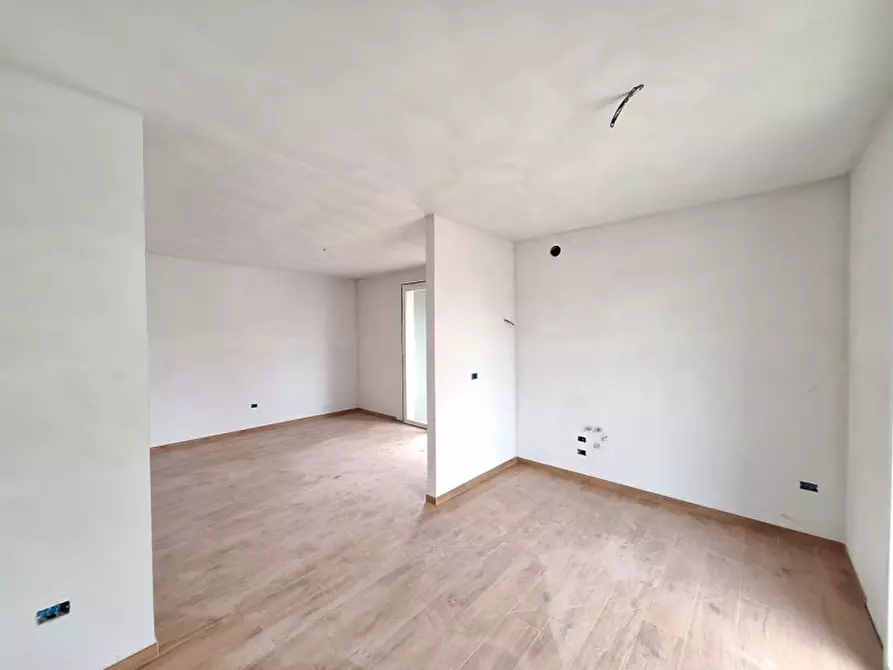 Immagine 10 di Casa trifamiliare in vendita  in Via Forni a Rovigo