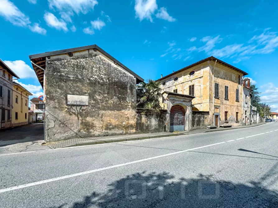 Immagine 6 di Palazzo in vendita  in via boniperti n 24 a Momo