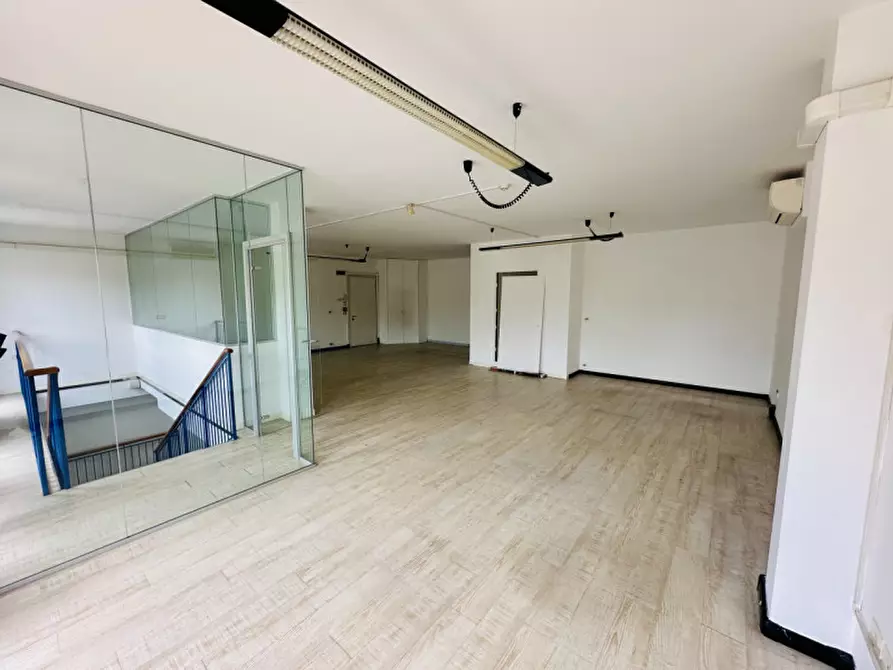 Immagine 9 di Negozio in affitto  in Viale della Repubblica, 14 a Sandrigo