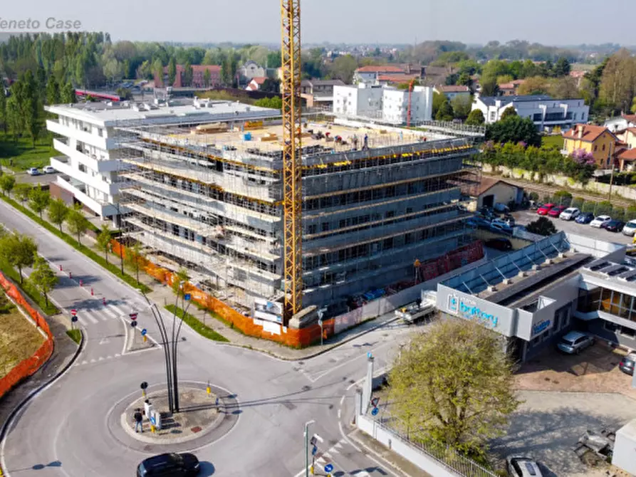 Immagine 11 di Appartamento in vendita  a Venezia