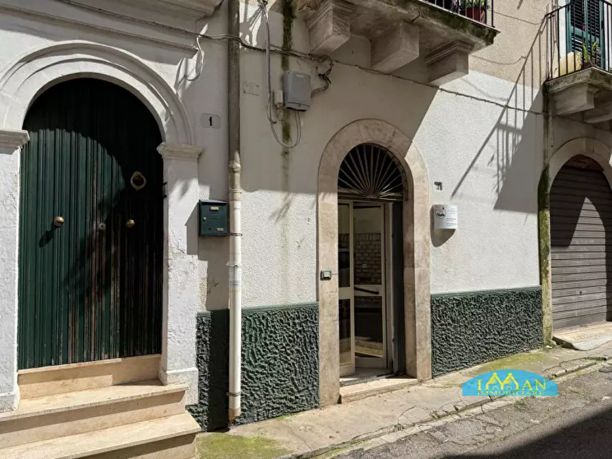 Immagine 1 di Monolocale in vendita  in Via Niccolò Paganini a Ceglie Messapico