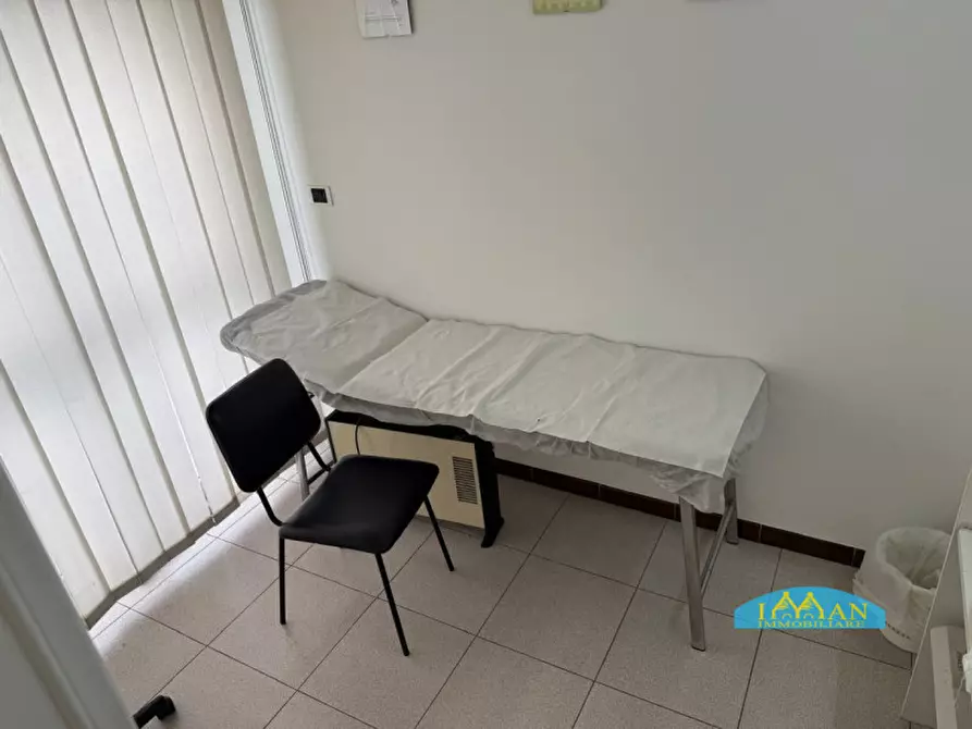 Immagine 5 di Monolocale in vendita  in Via Niccolò Paganini a Ceglie Messapico