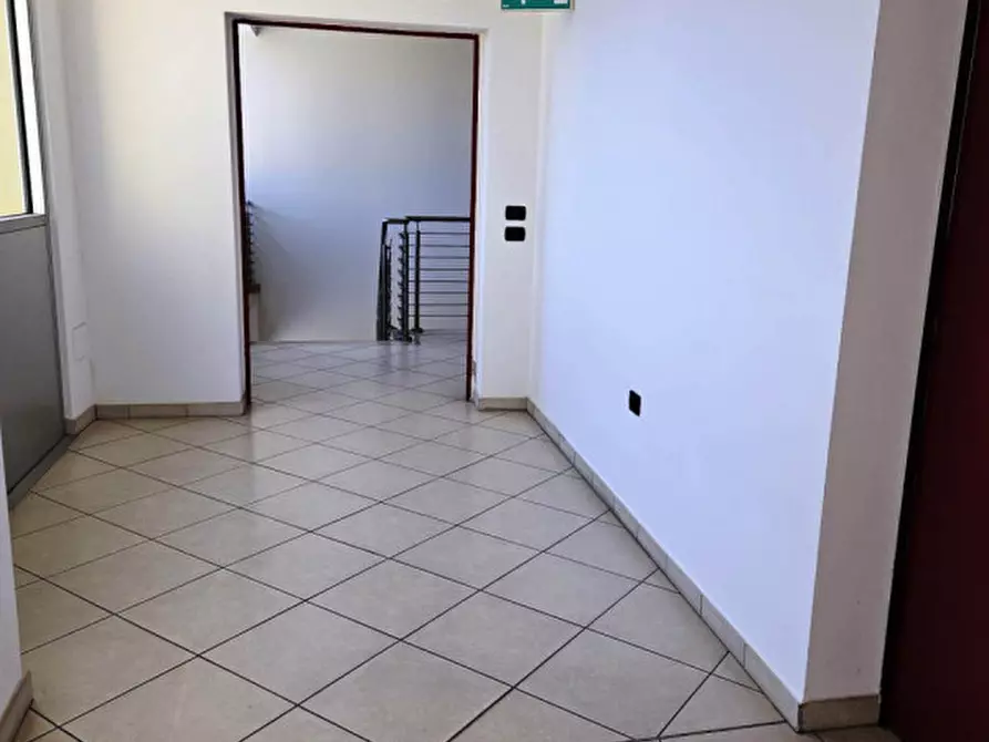 Immagine 13 di Ufficio in affitto  in via Norvegia 72 a Cascina