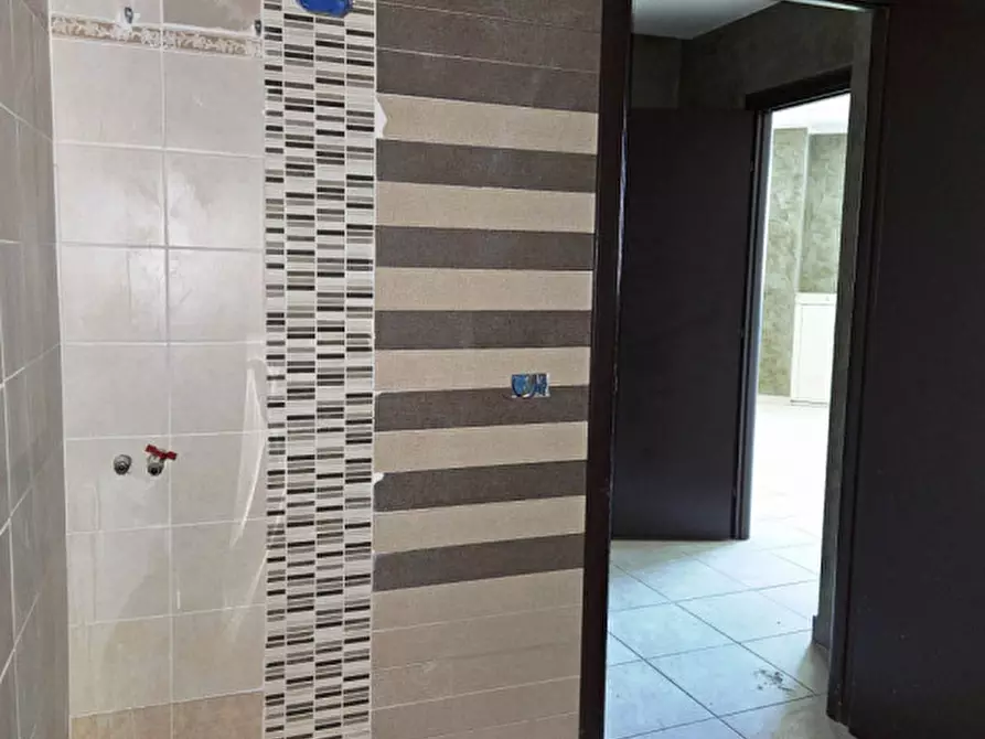 Immagine 15 di Ufficio in affitto  in via Norvegia 72 a Cascina