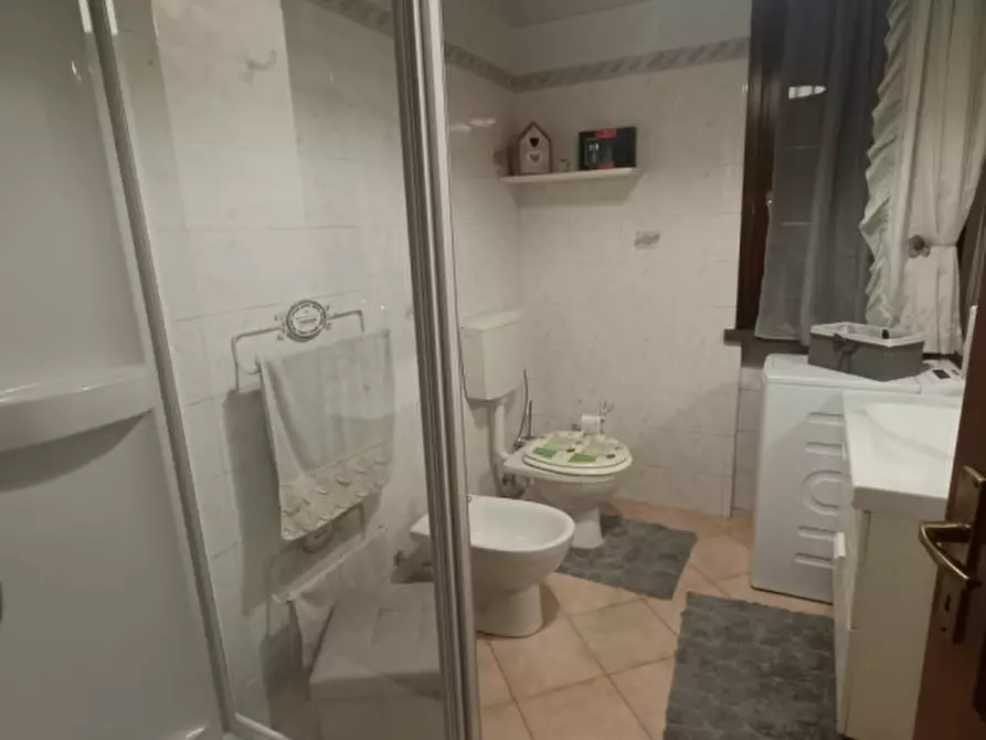 Immagine 10 di Villetta a schiera in vendita  in Via Luigi Pirandello a Brescello