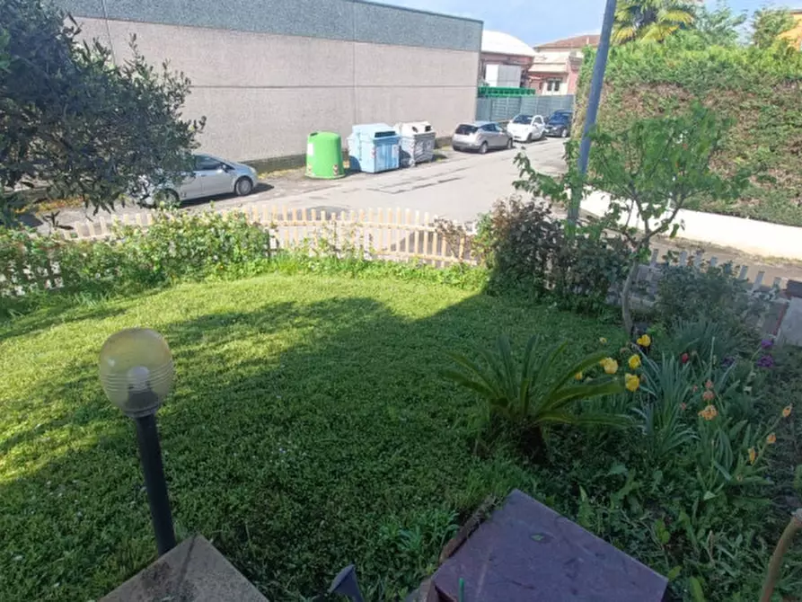 Immagine 27 di Villetta a schiera in vendita  in Via Luigi Pirandello a Brescello