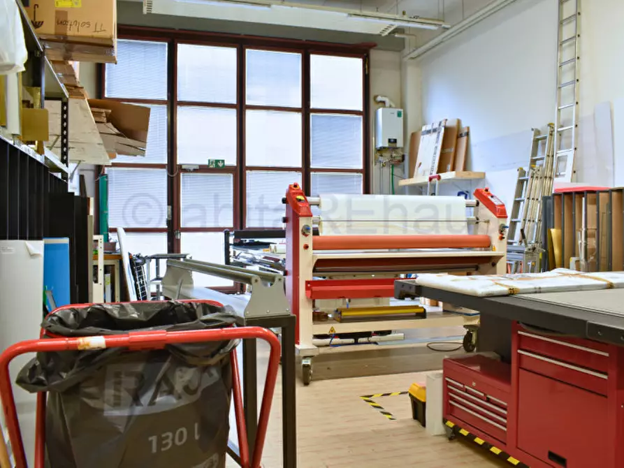 Immagine 11 di Capannone industriale in vendita  in Via di Mezzo Ai Piani - Bozner-Boden-Mitterweg a Bolzano