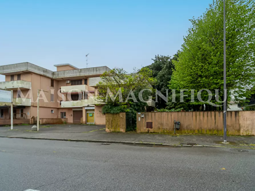 Immagine 21 di Villetta a schiera in vendita  in Viale Inghilterra 15 a Comacchio