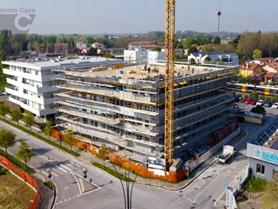 Immagine 4 di Appartamento in vendita  a Venezia