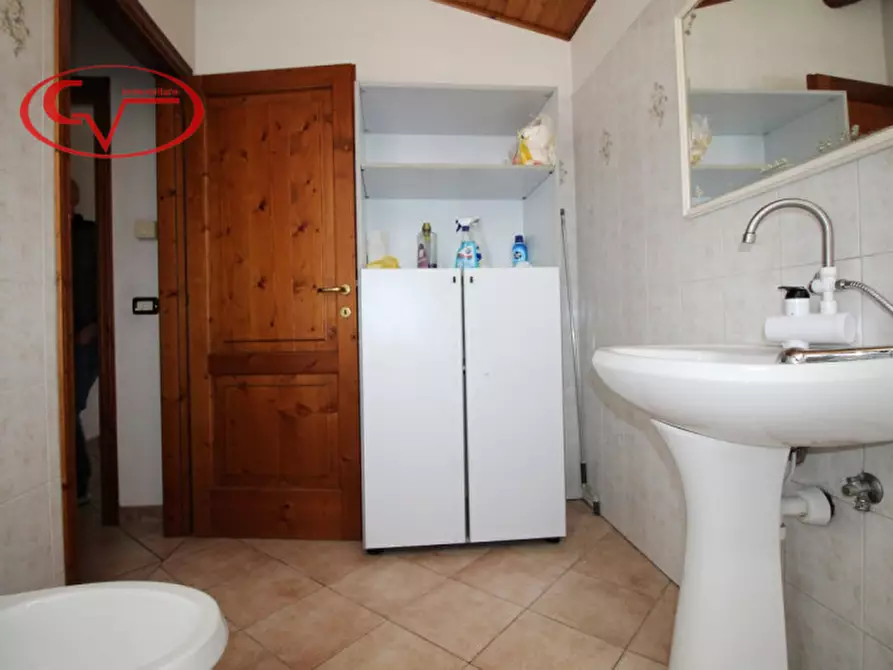 Immagine 17 di Casa bifamiliare in vendita  in Viale Europa a Terranuova Bracciolini