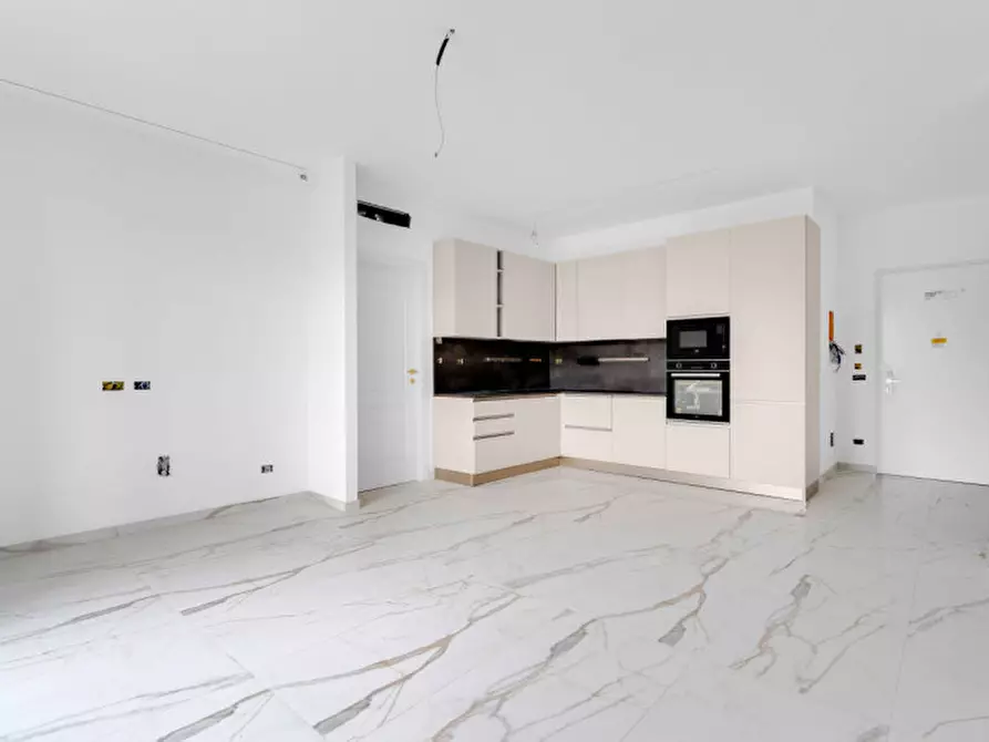 Immagine 2 di Appartamento in vendita  in Via Milano, 9 a Cesano Boscone