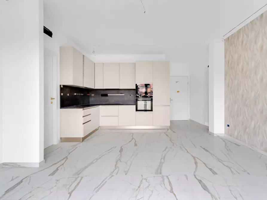 Immagine 3 di Appartamento in vendita  in Via Milano, 9 a Cesano Boscone