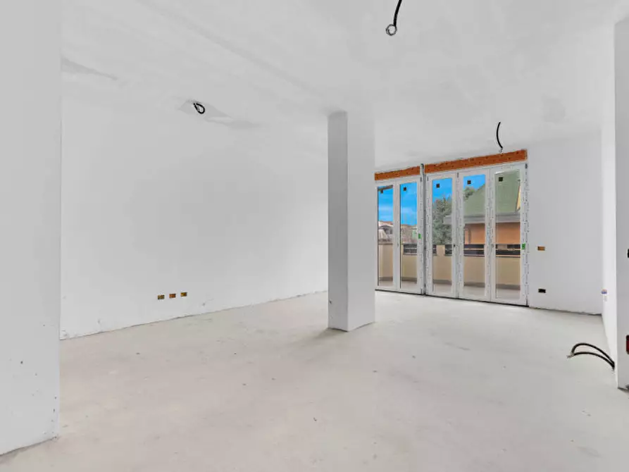 Immagine 19 di Appartamento in vendita  in Via Milano, 9 a Cesano Boscone