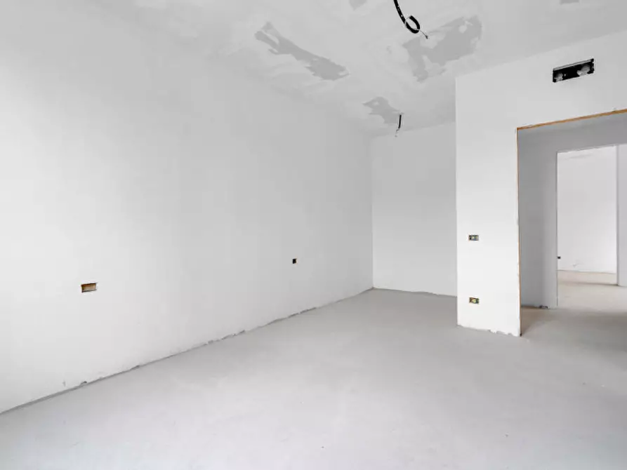 Immagine 33 di Appartamento in vendita  in Via Milano, 9 a Cesano Boscone