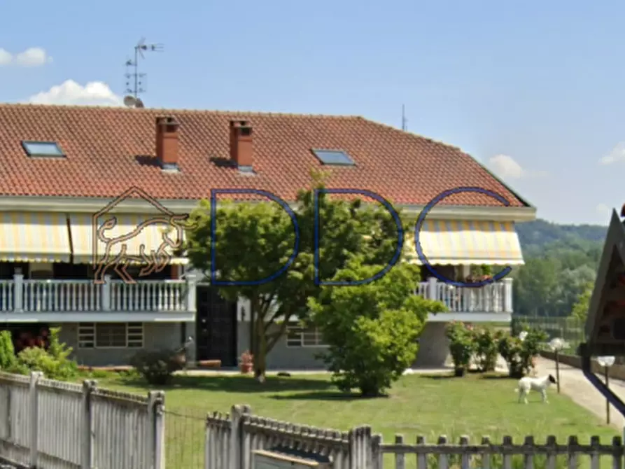 Immagine 1 di Casa indipendente in vendita  in frazione Mezzi Po 37 bis a Settimo Torinese