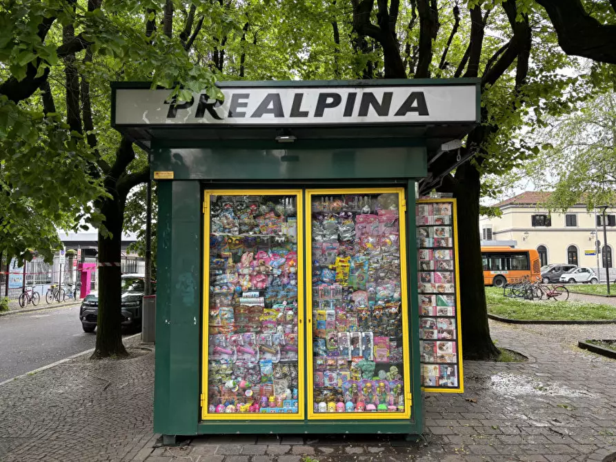 Immagine 2 di Attività commerciale in vendita  in Piazza Libertà a Rho