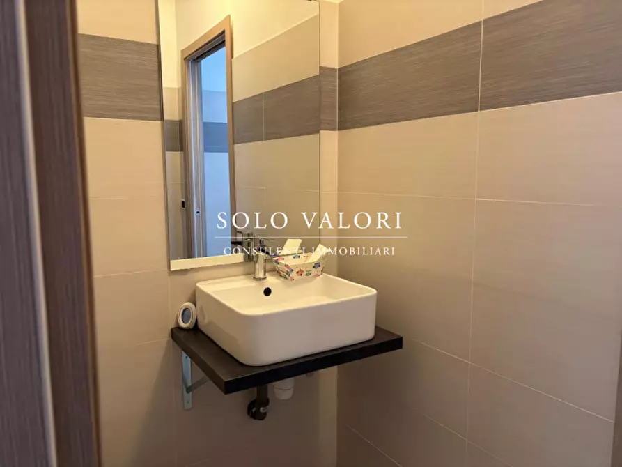 Immagine 5 di Ufficio in affitto  a Castelfranco Veneto