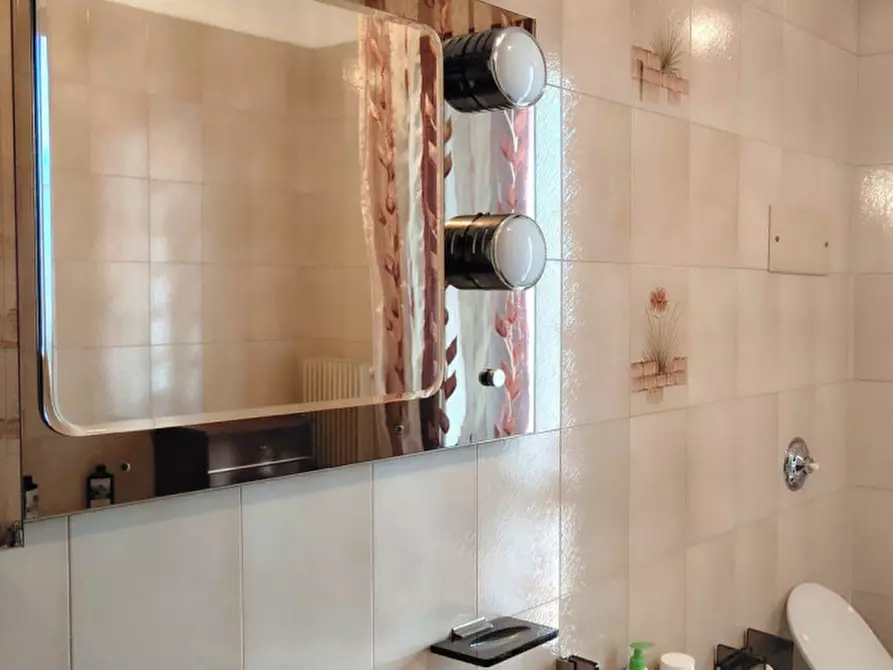 Immagine 10 di Casa bifamiliare in vendita  a San Zenone Degli Ezzelini