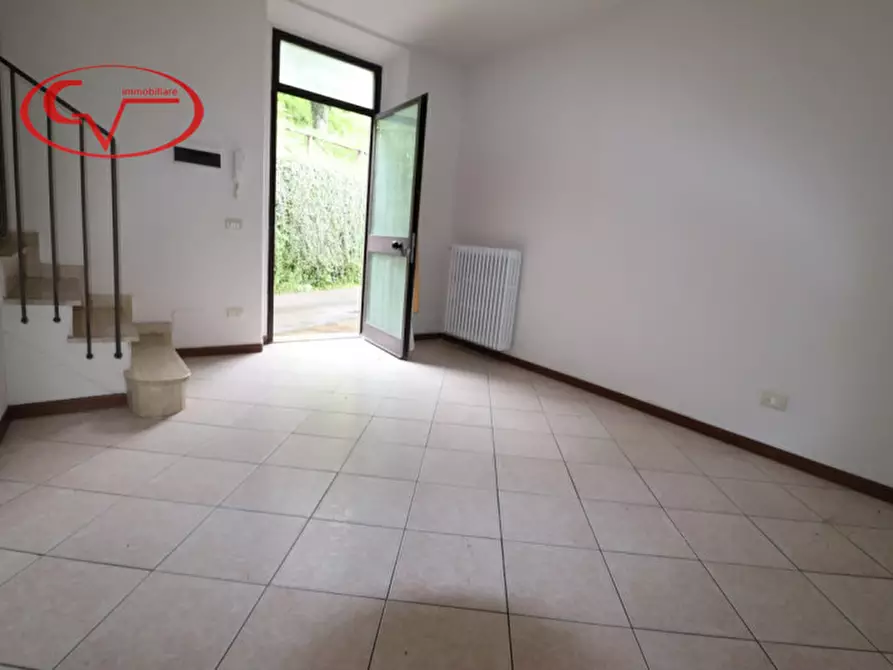 Immagine 2 di Villetta a schiera in vendita  in Ambra a Bucine