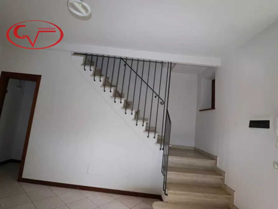 Immagine 7 di Villetta a schiera in vendita  in Ambra a Bucine