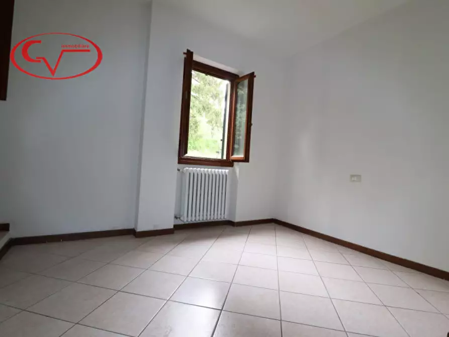 Immagine 11 di Villetta a schiera in vendita  in Ambra a Bucine