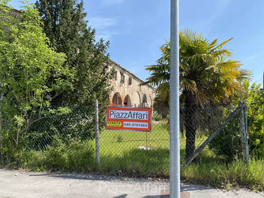 Immagine 8 di Rustico / casale in vendita  in via Roma Arzergrande a Arzergrande