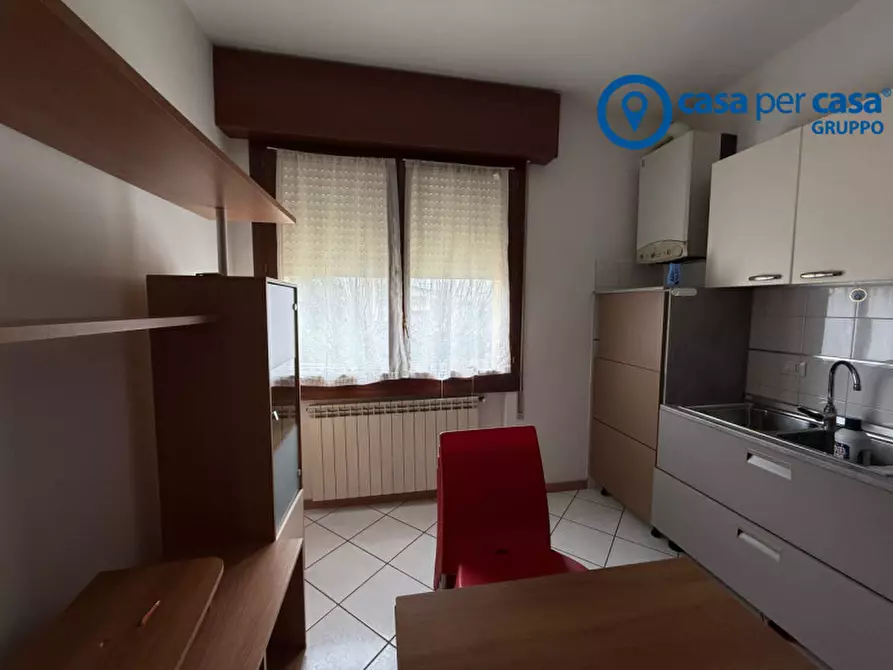 Immagine 3 di Appartamento in vendita  in Viale delle Industrie, 14 a Rovigo