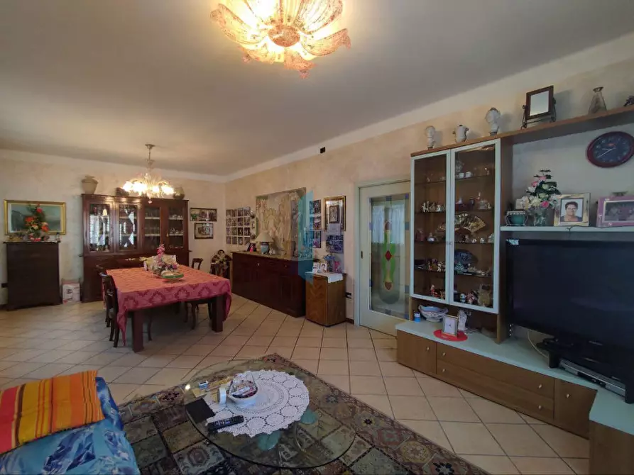 Immagine 7 di Casa indipendente in vendita  in Via IV Novembre a Capriano Del Colle