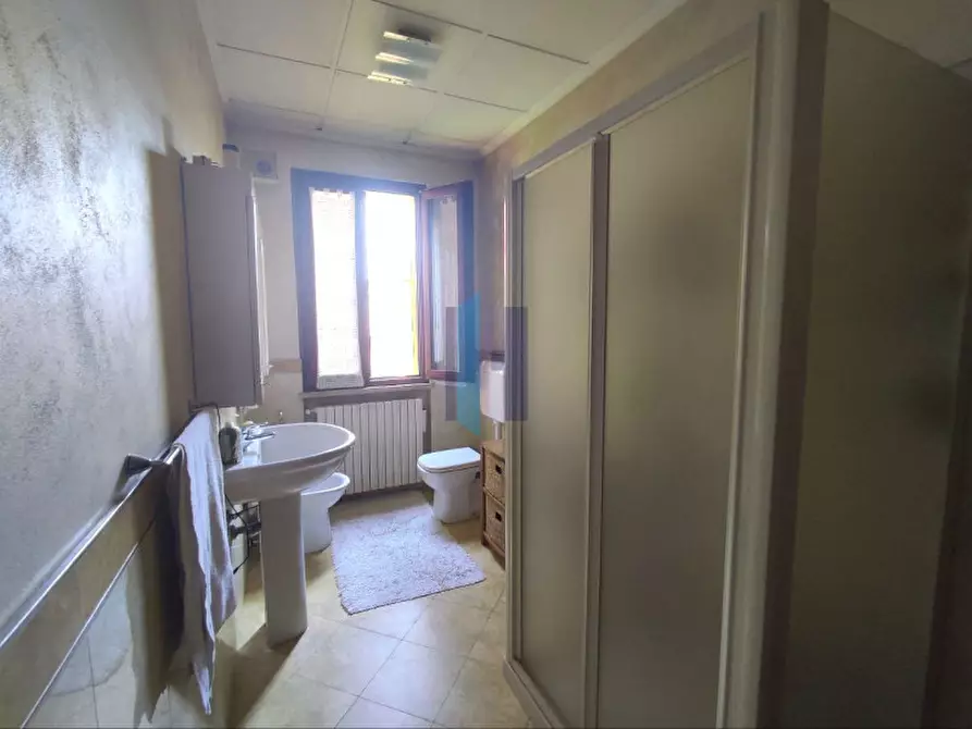 Immagine 9 di Casa indipendente in vendita  in Via IV Novembre a Capriano Del Colle