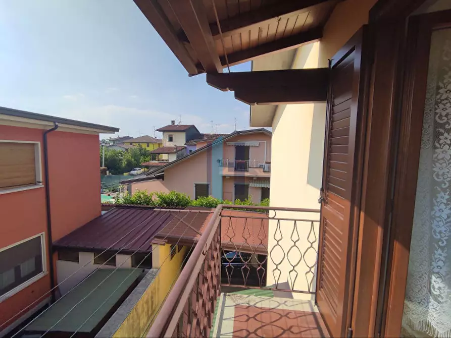 Immagine 15 di Casa indipendente in vendita  in Via IV Novembre a Capriano Del Colle