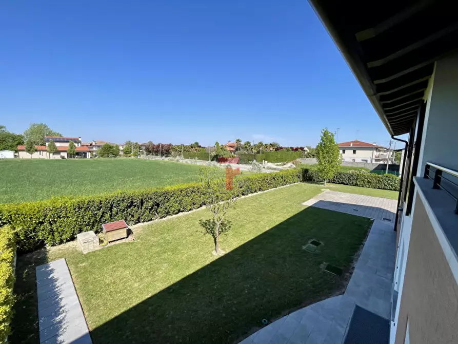Immagine 3 di Casa bifamiliare in vendita  a Saonara