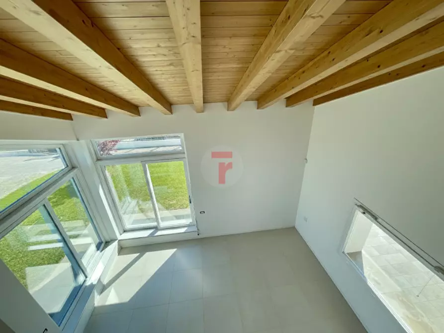 Immagine 20 di Casa bifamiliare in vendita  a Saonara