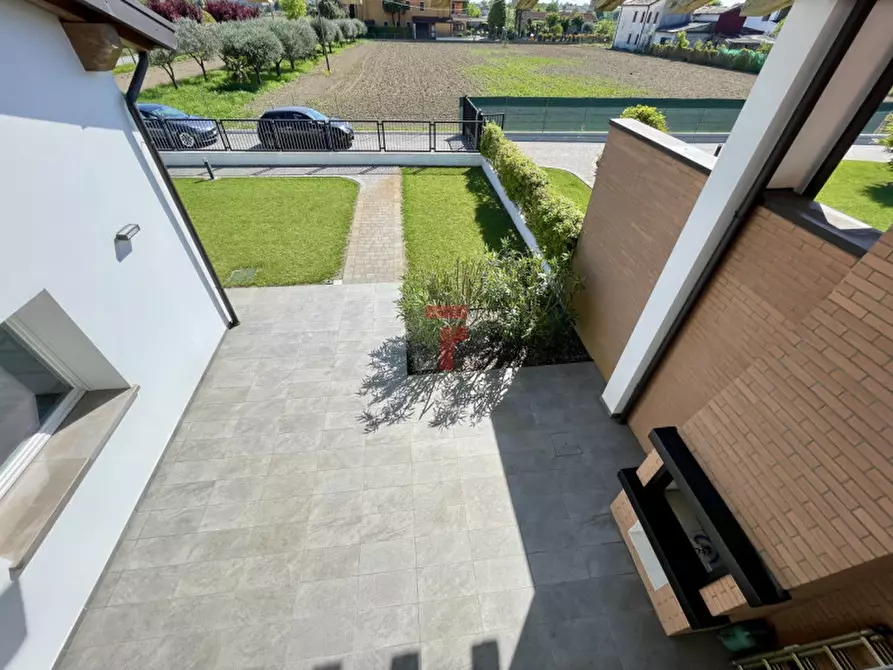 Immagine 40 di Casa bifamiliare in vendita  a Saonara