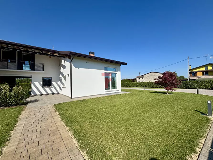 Immagine 43 di Casa bifamiliare in vendita  a Saonara