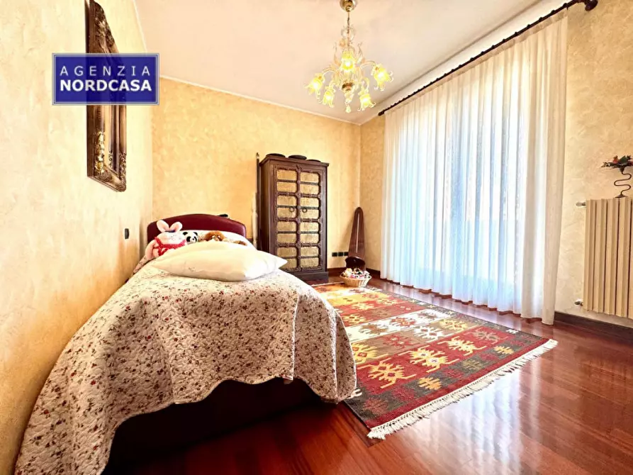 Immagine 14 di Villa in vendita  in Via Resistenza a Stra