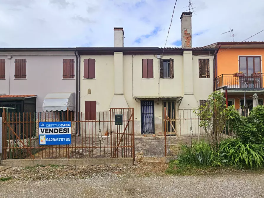 Immagine 1 di Villetta a schiera in vendita  in VIA CHIESA DI BRESEGA a Ponso